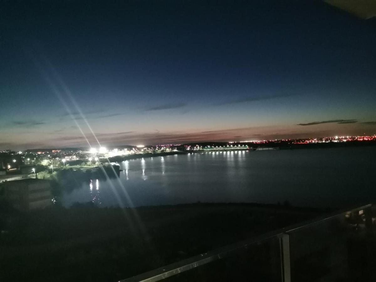 Apartament De Lux 2 Camere Cu Vedere Lacul Morii ブカレスト エクステリア 写真