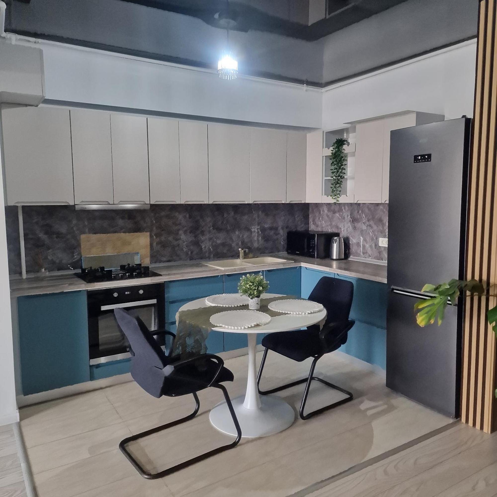 Apartament De Lux 2 Camere Cu Vedere Lacul Morii ブカレスト エクステリア 写真
