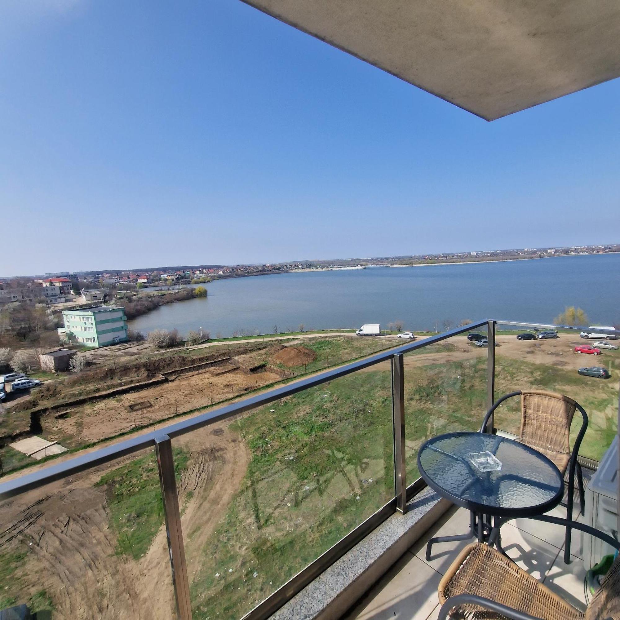 Apartament De Lux 2 Camere Cu Vedere Lacul Morii ブカレスト エクステリア 写真